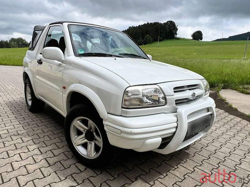 2001' Suzuki Grand Vitara photo #2