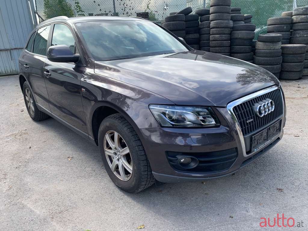 2010' Audi Q5 photo #2