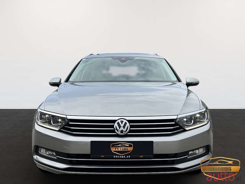 2015' Volkswagen Passat photo #2