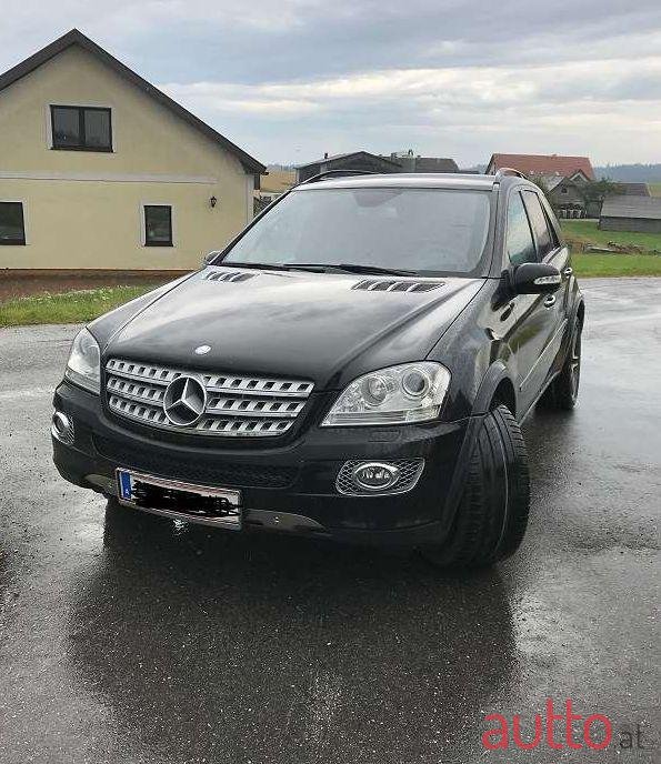 2006' Mercedes-Benz M-Klasse photo #1