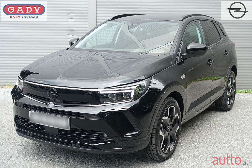 2023' Opel Grandland photo #1