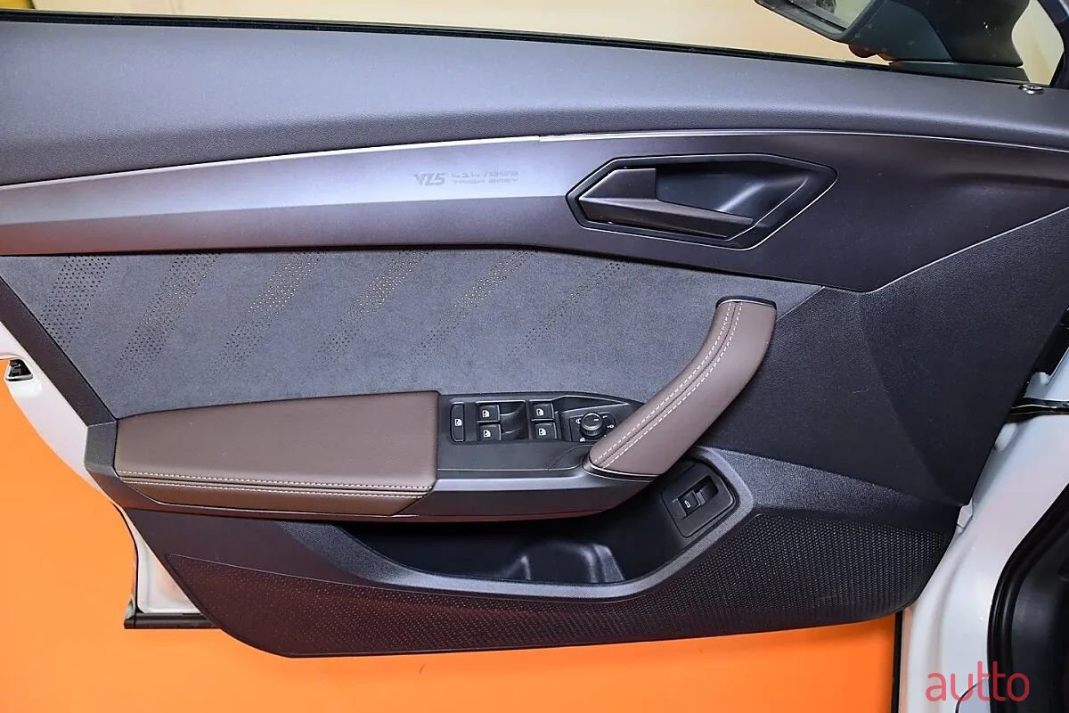 2024' Cupra Formentor photo #5
