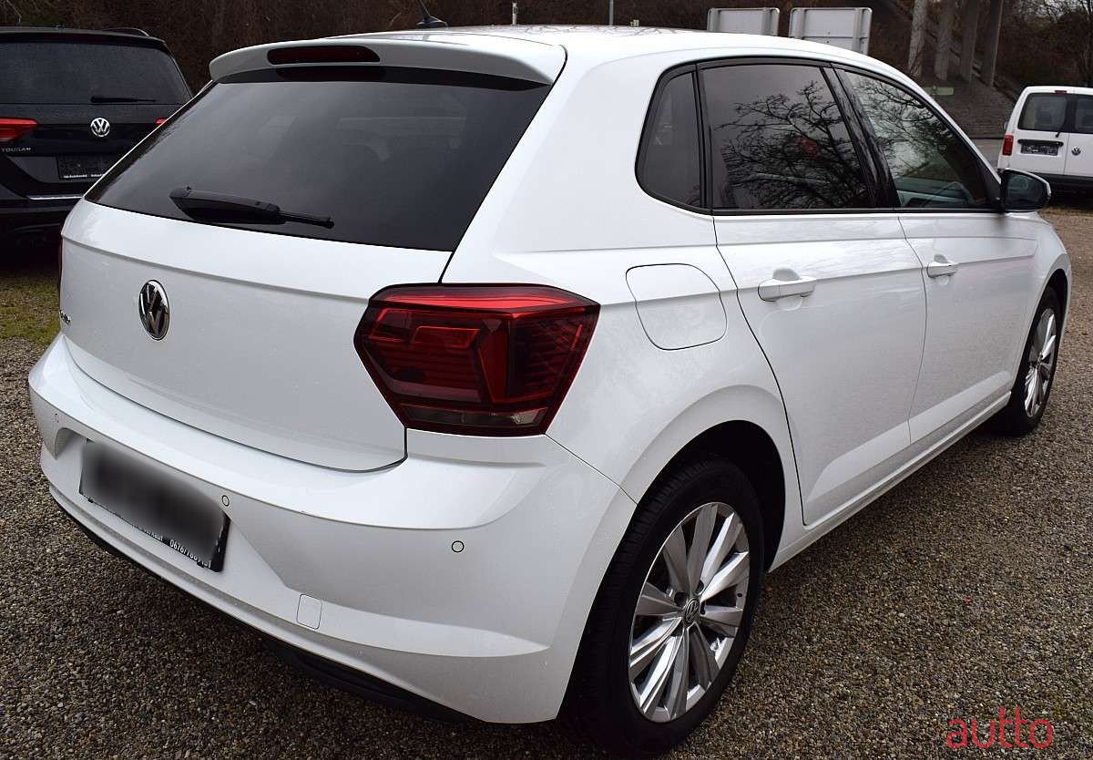 2019' Volkswagen Polo photo #6