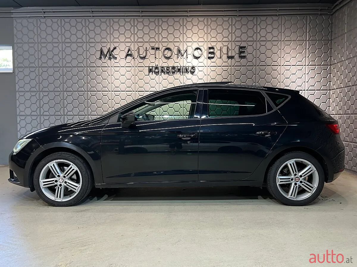 2013' SEAT Leon photo #5
