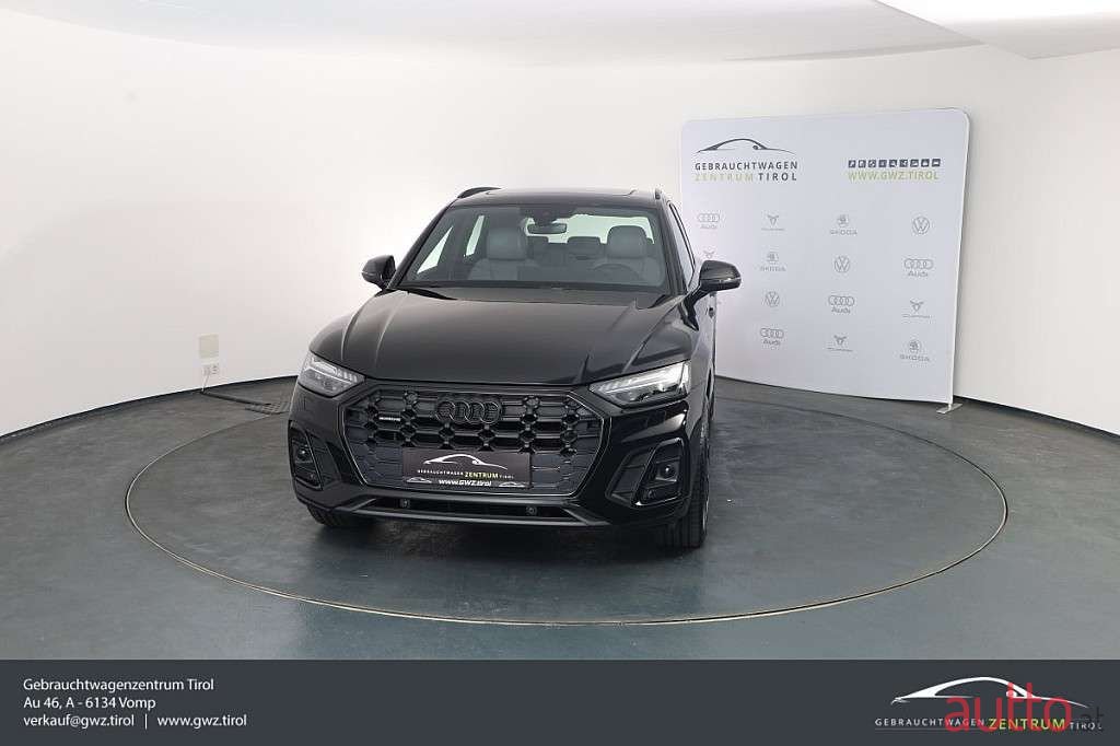 2021' Audi Q5 photo #3