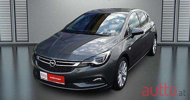 2019' Opel Astra photo #1