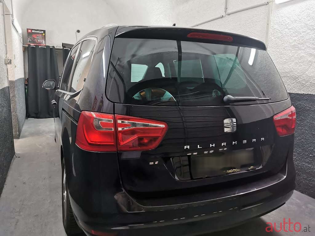 2012' SEAT Alhambra photo #6