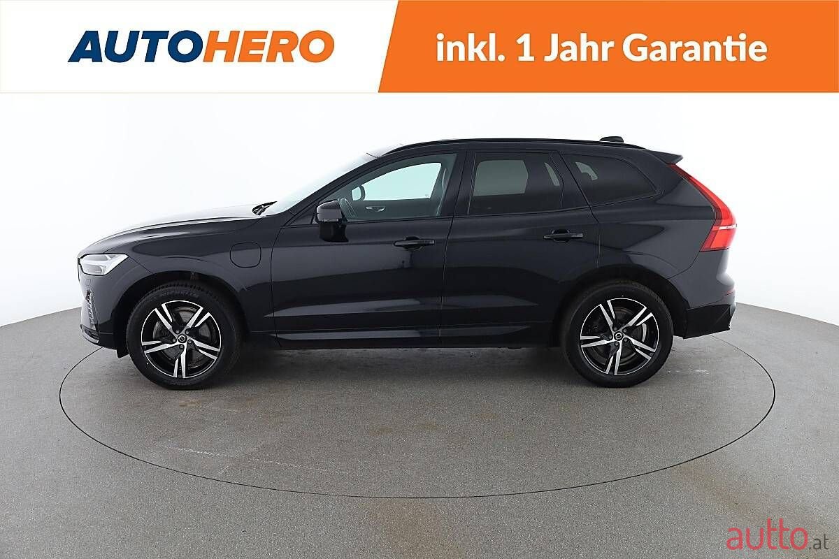 2022' Volvo XC60 photo #2