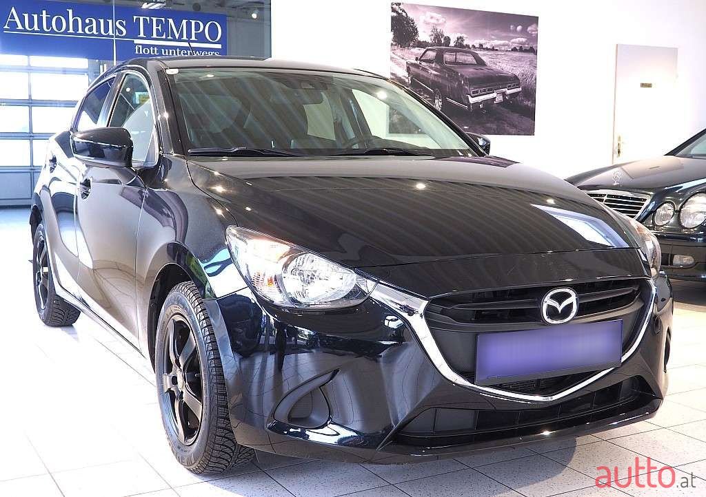 2019' Mazda Mazda2 photo #2