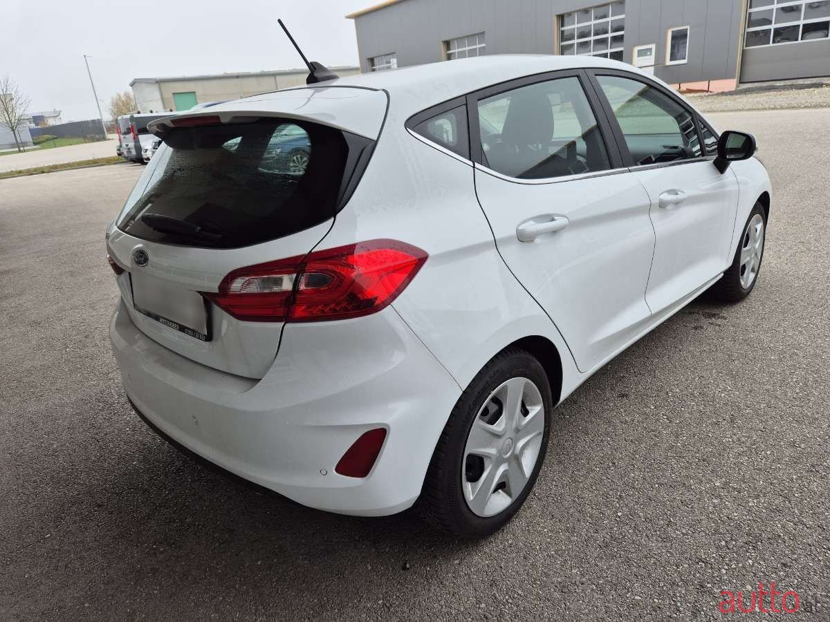 2020' Ford Fiesta photo #2