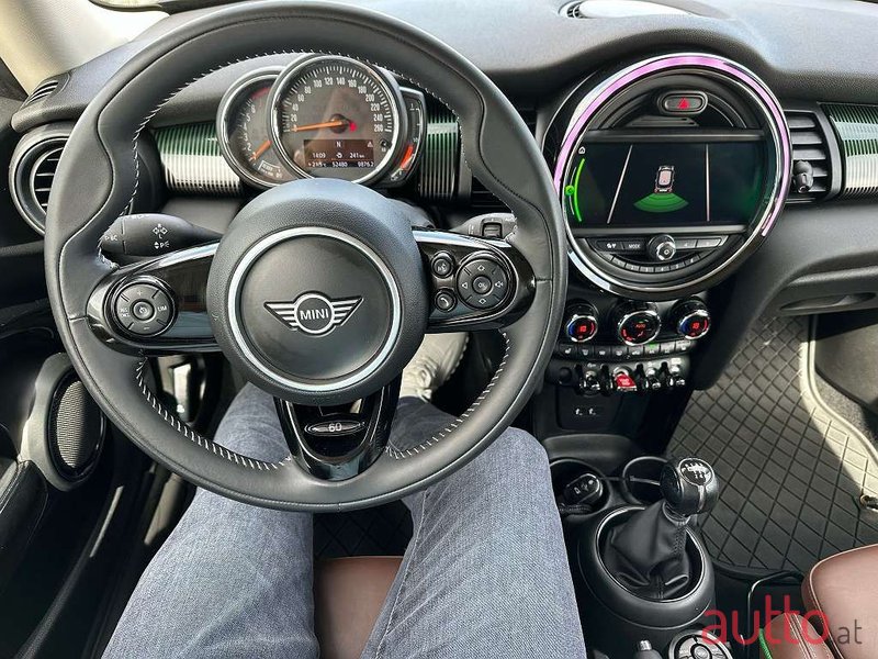 2019' MINI photo #6