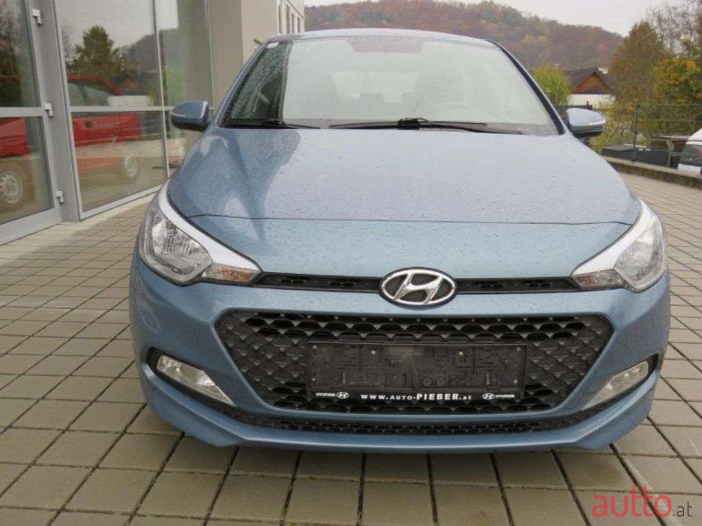 2017' Hyundai i20 photo #4