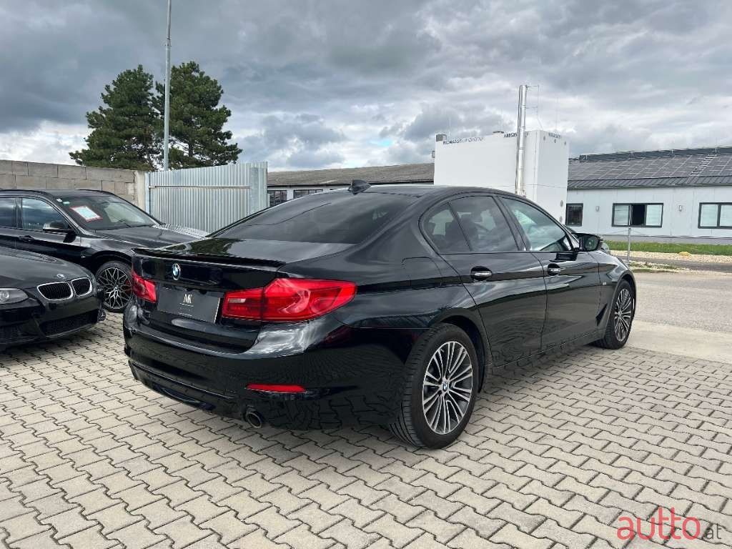 2017' BMW 5Er-Reihe photo #4