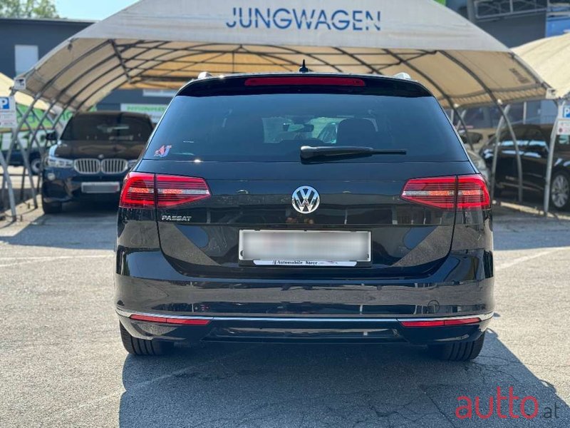 2019' Volkswagen Passat photo #6