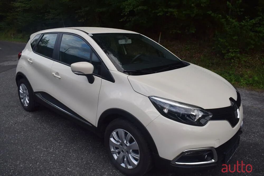 2013' Renault Captur photo #5