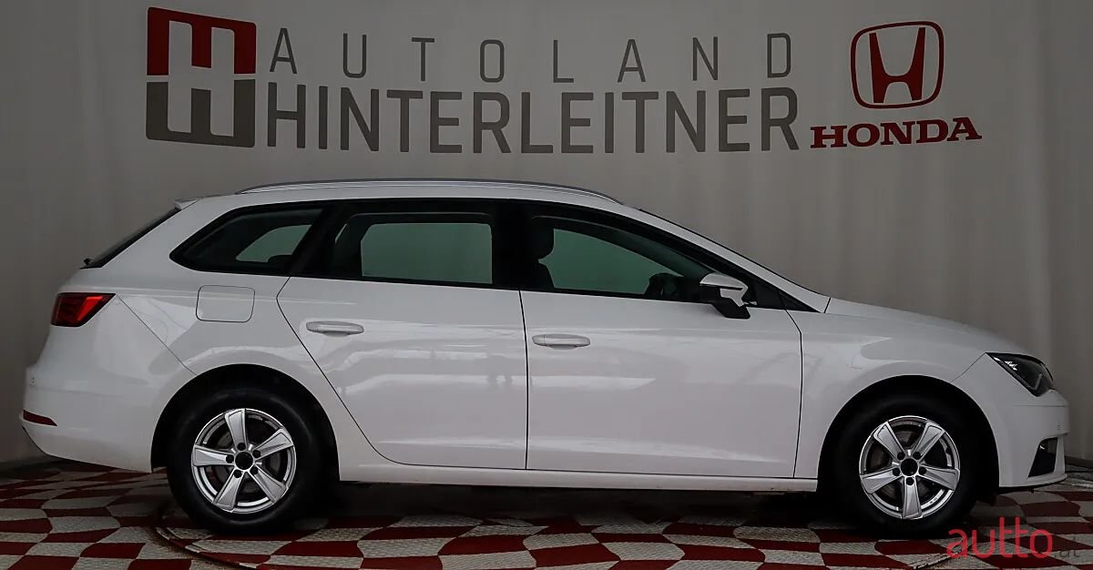2019' SEAT Leon photo #5