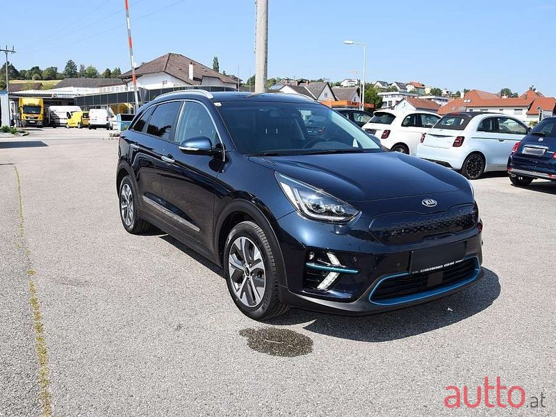 2020' Kia e-Niro photo #2