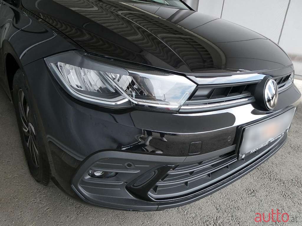 2023' Volkswagen Polo photo #3