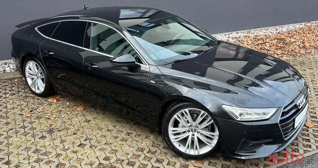 2019' Audi A7 photo #5