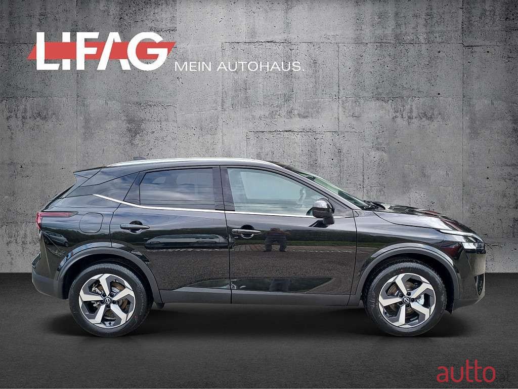 2023' Nissan Qashqai photo #2