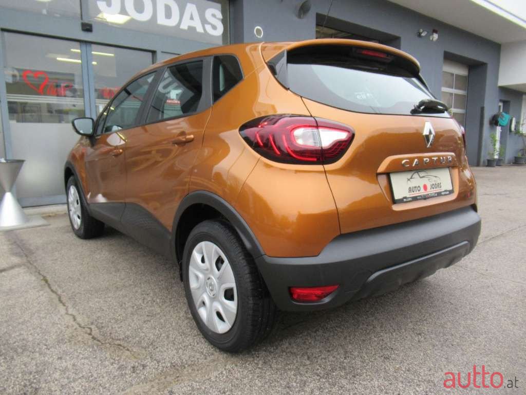 2018' Renault Captur photo #4