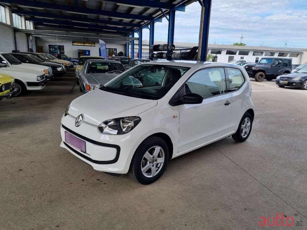 2016' Volkswagen Up! photo #1