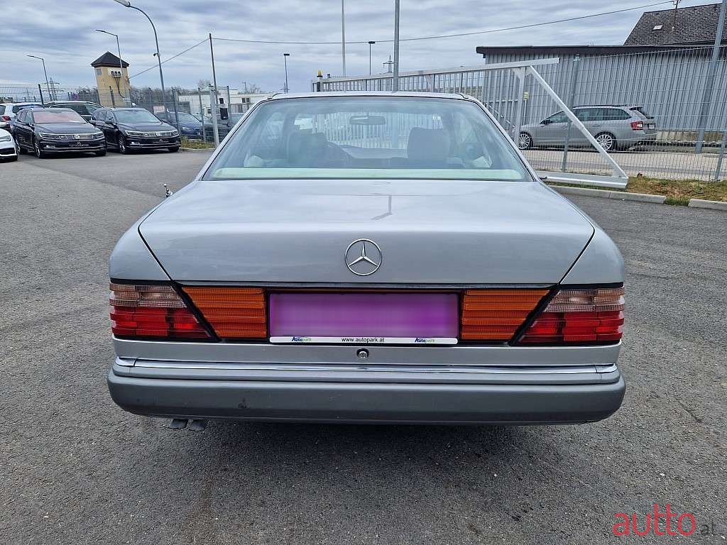 1990' Mercedes-Benz E-Klasse photo #5