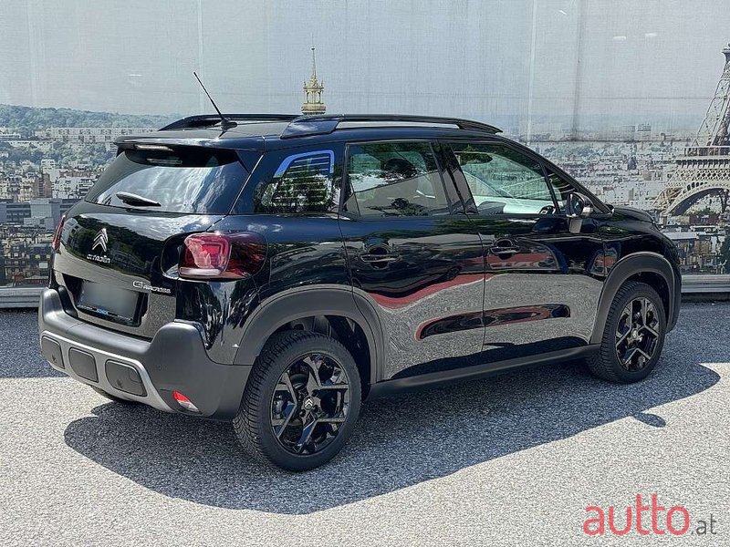 2023' Citroen C3 Aircross photo #3