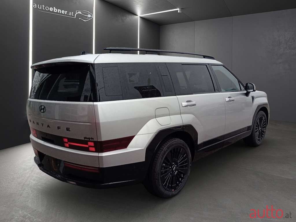 2024' Hyundai Santa Fe photo #5