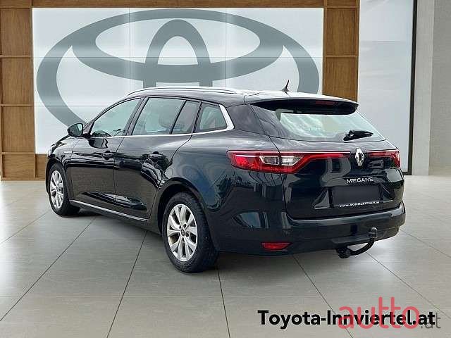 2020' Renault Megane photo #6