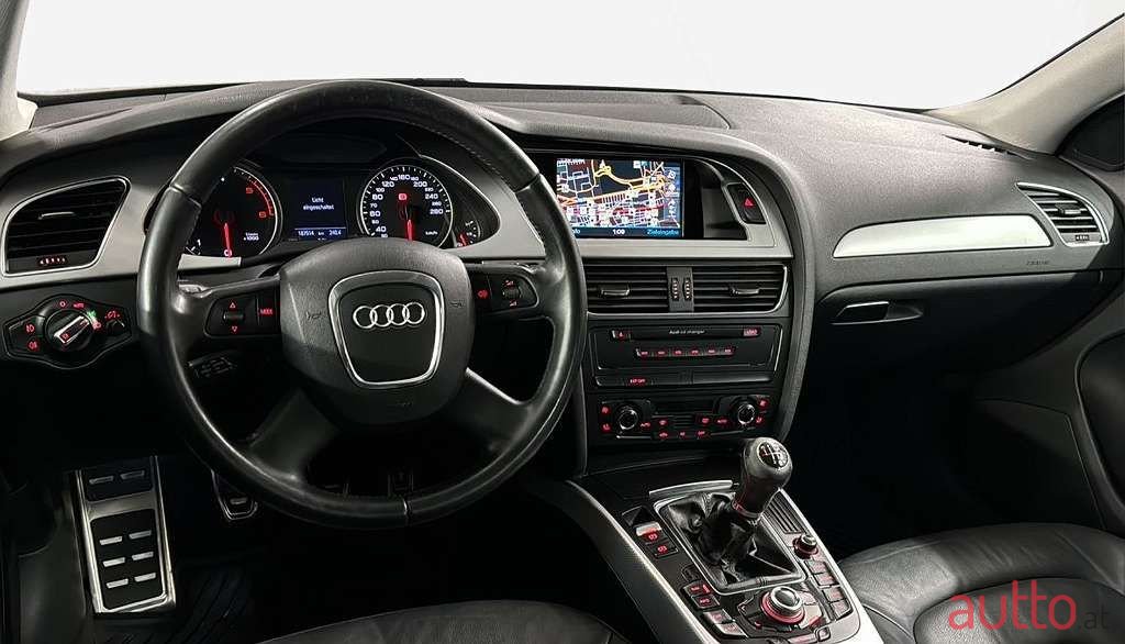 2009' Audi A4 photo #4
