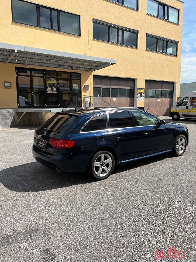 2010' Audi A4 photo #6