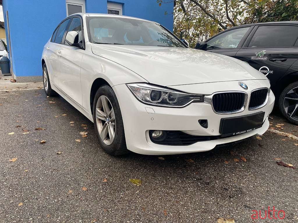 2012' BMW 3Er-Reihe photo #3