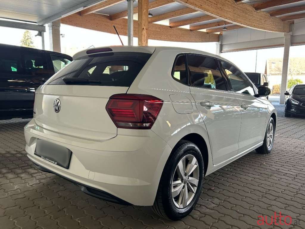 2020' Volkswagen Polo photo #3