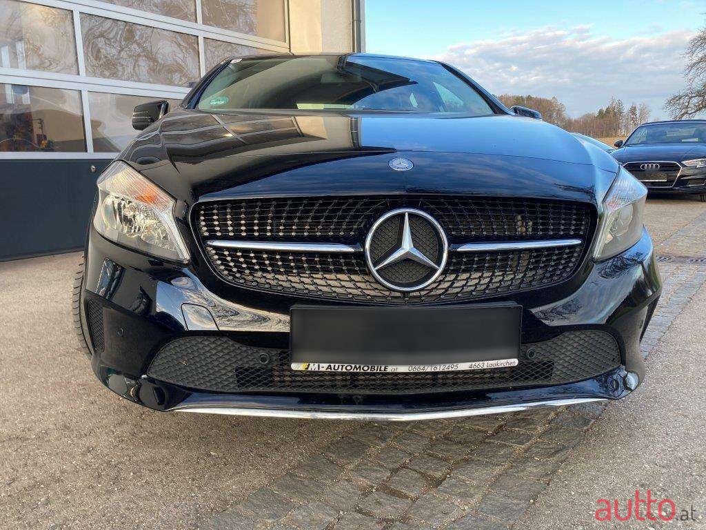 2017' Mercedes-Benz A-Klasse photo #1
