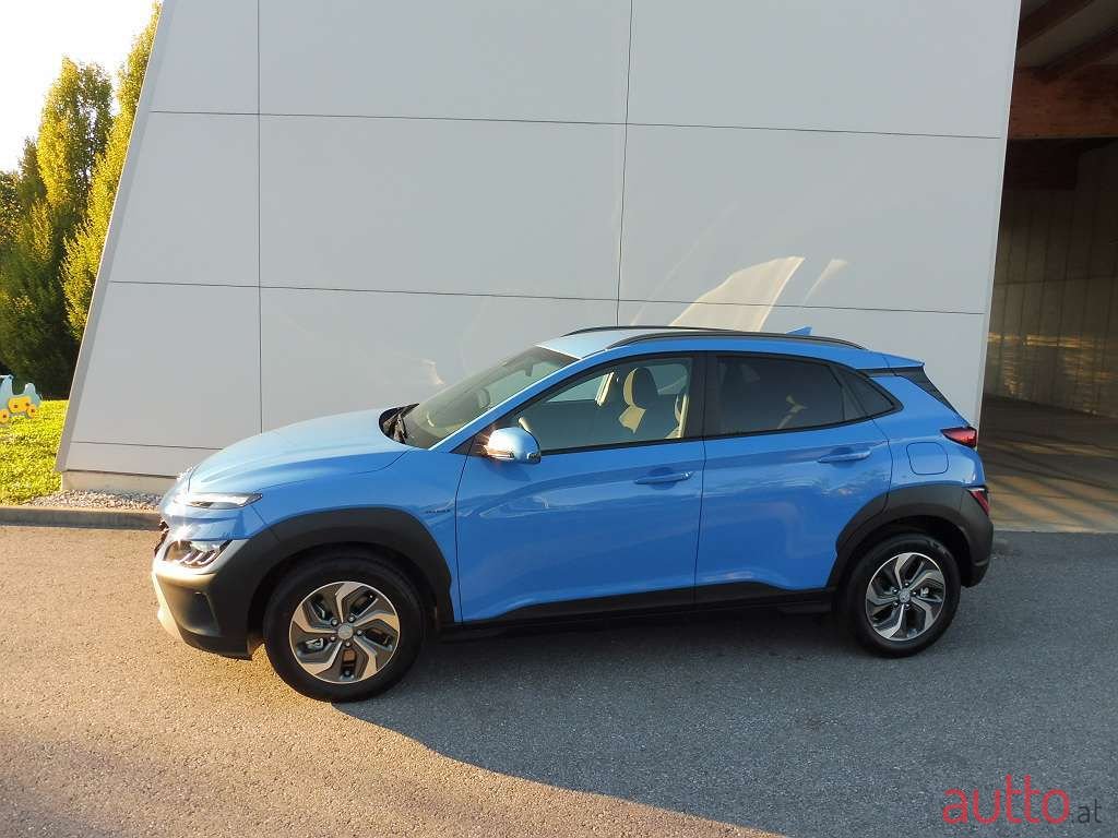 2021' Hyundai Kona photo #1