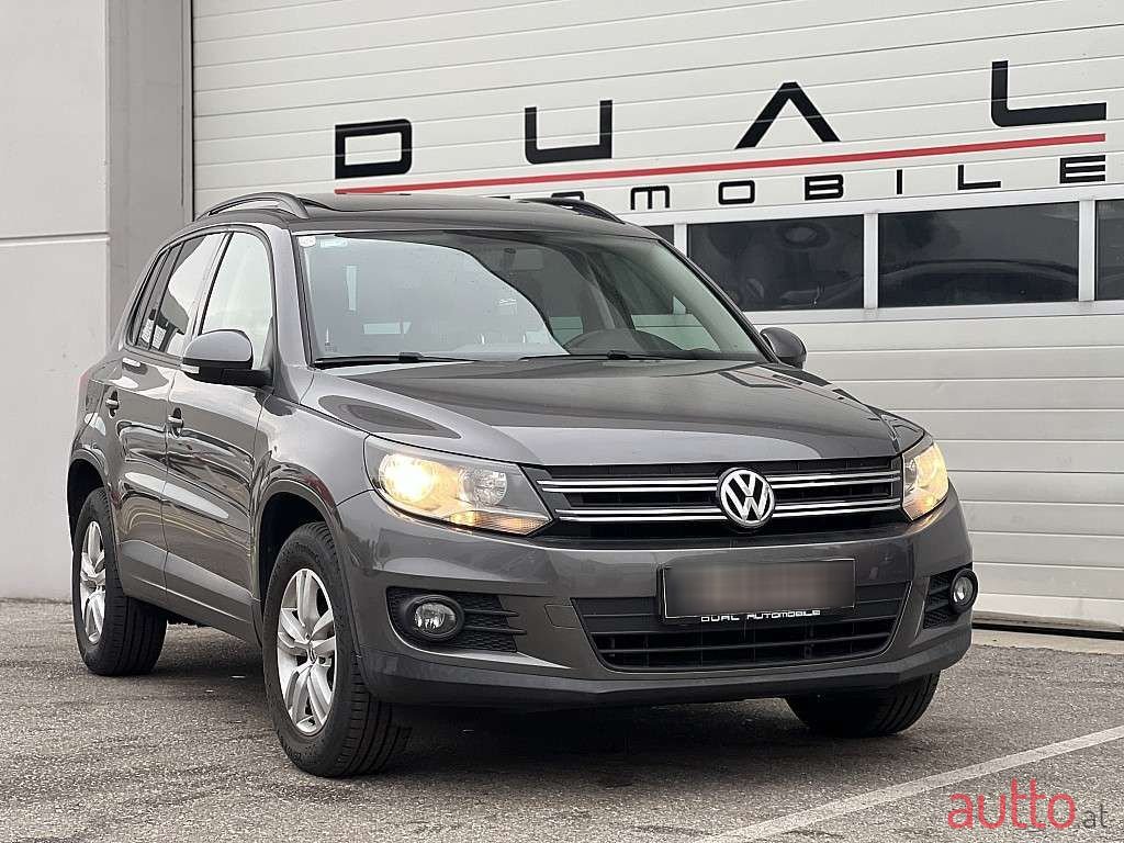 2014' Volkswagen Tiguan photo #2