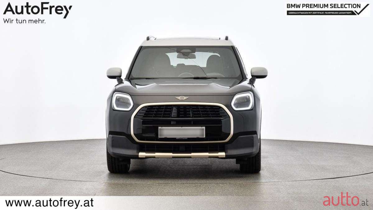 2024' MINI Countryman photo #5