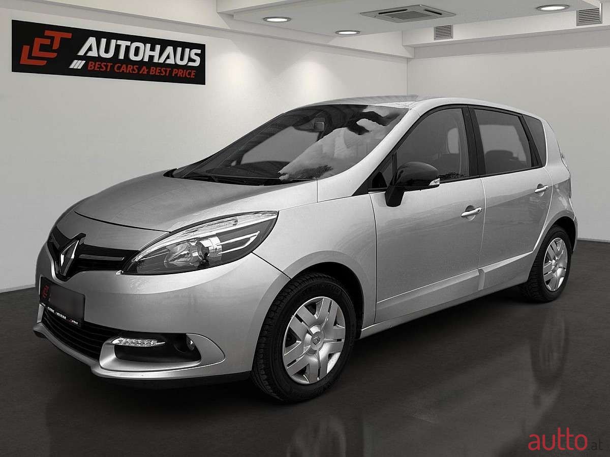 2015' Renault Scenic photo #1