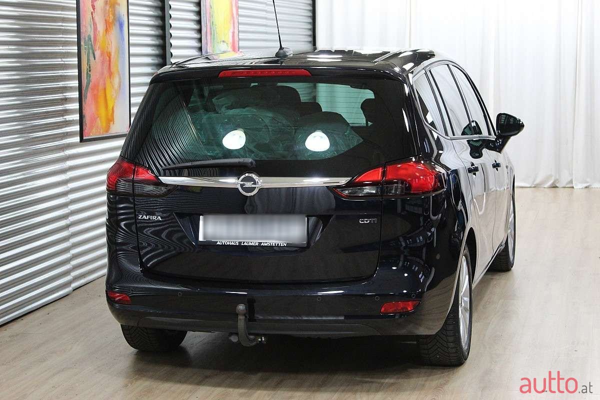 2018' Opel Zafira photo #4