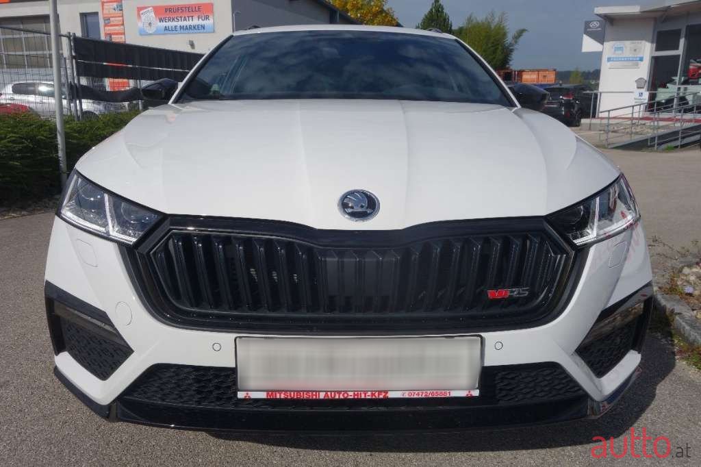 2022' Skoda Octavia photo #2
