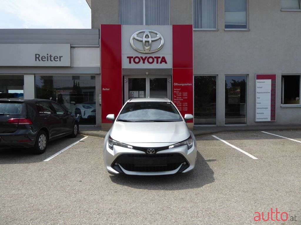 2020' Toyota Corolla photo #1