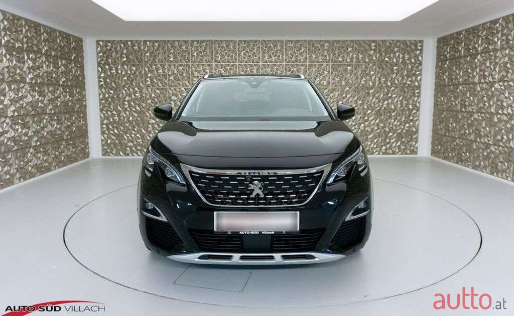 2020' Peugeot 3008 photo #2