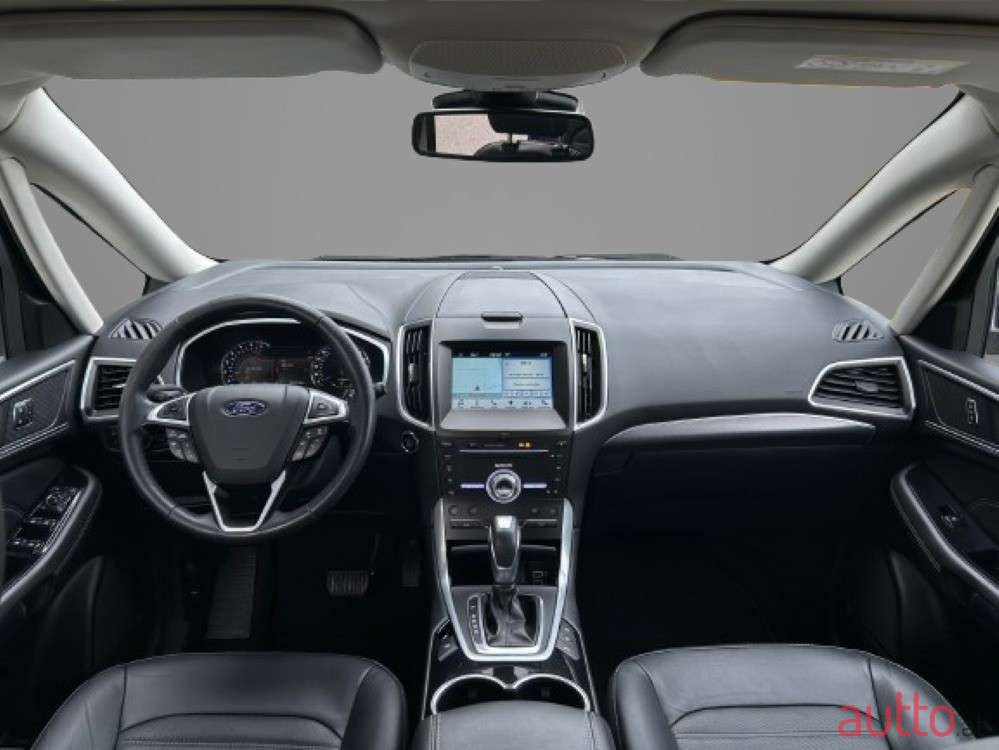 2017' Ford Galaxy photo #3