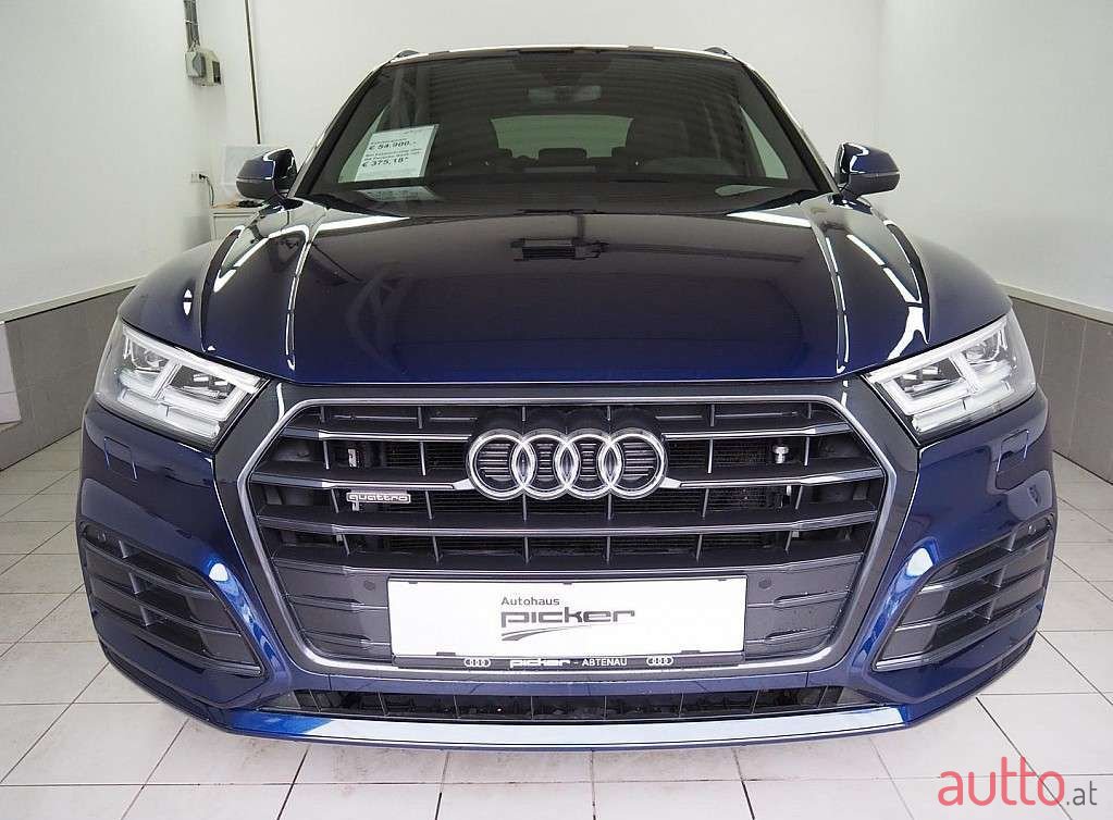 2019' Audi Q5 photo #2