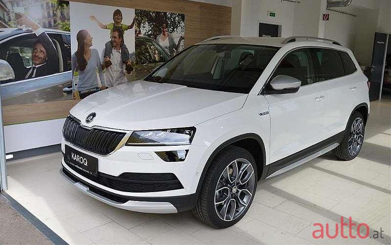 2019' Skoda Karoq photo #3