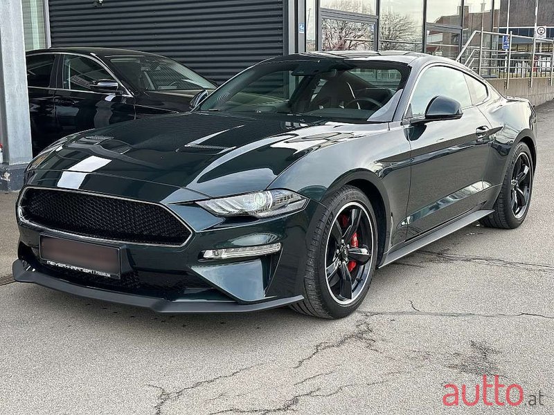 2020' Ford Mustang photo #2