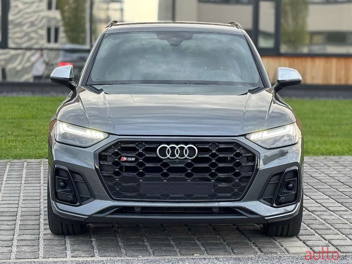 2023' Audi Q5 photo #2