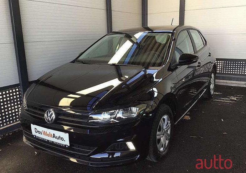 2019' Volkswagen Polo photo #1