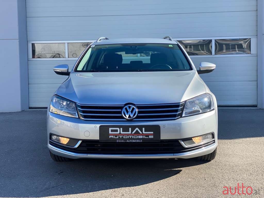 2013' Volkswagen Passat photo #4